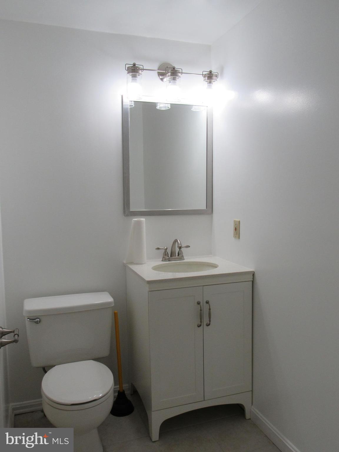 928 Crystal Rock Road Lusby, MD 20657 - Photo 15 of 20 Bath