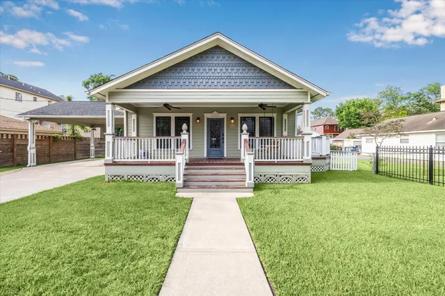 $721,000 | 1321 West 21st Street, Houston, TX 77008