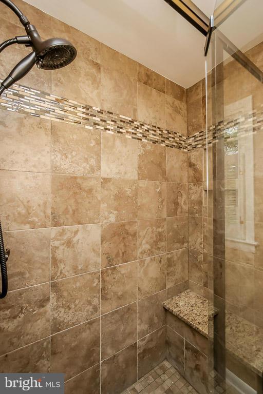 8120 Thornton Road Towson, MD 21204 - Photo 14 of 29 Renovated main level Bathroom.