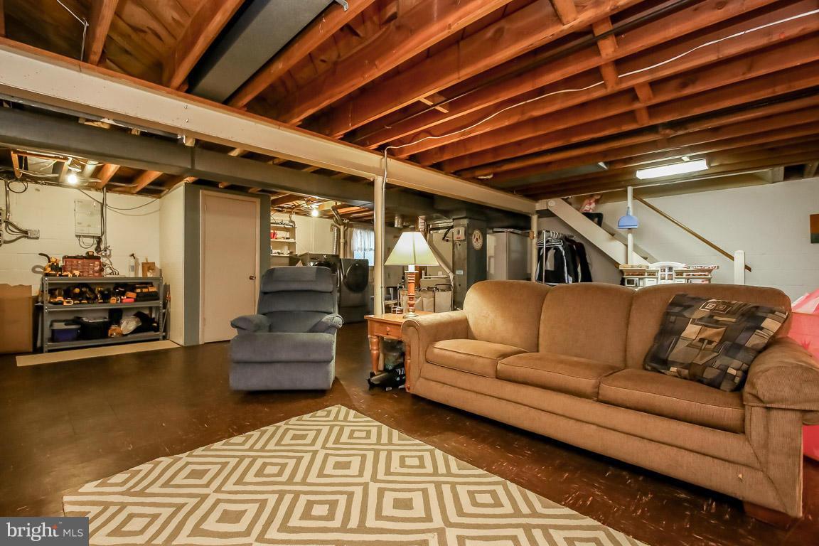 8120 Thornton Road Towson, MD 21204 - Photo 23 of 29 Basement has great space.