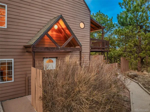 $850,000 | 6960 County Road 71, Guffey, CO 80820