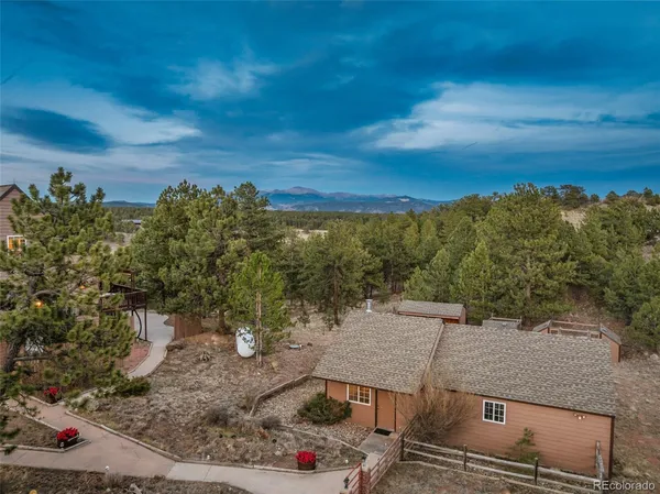 $850,000 | 6960 County Road 71, Guffey, CO 80820