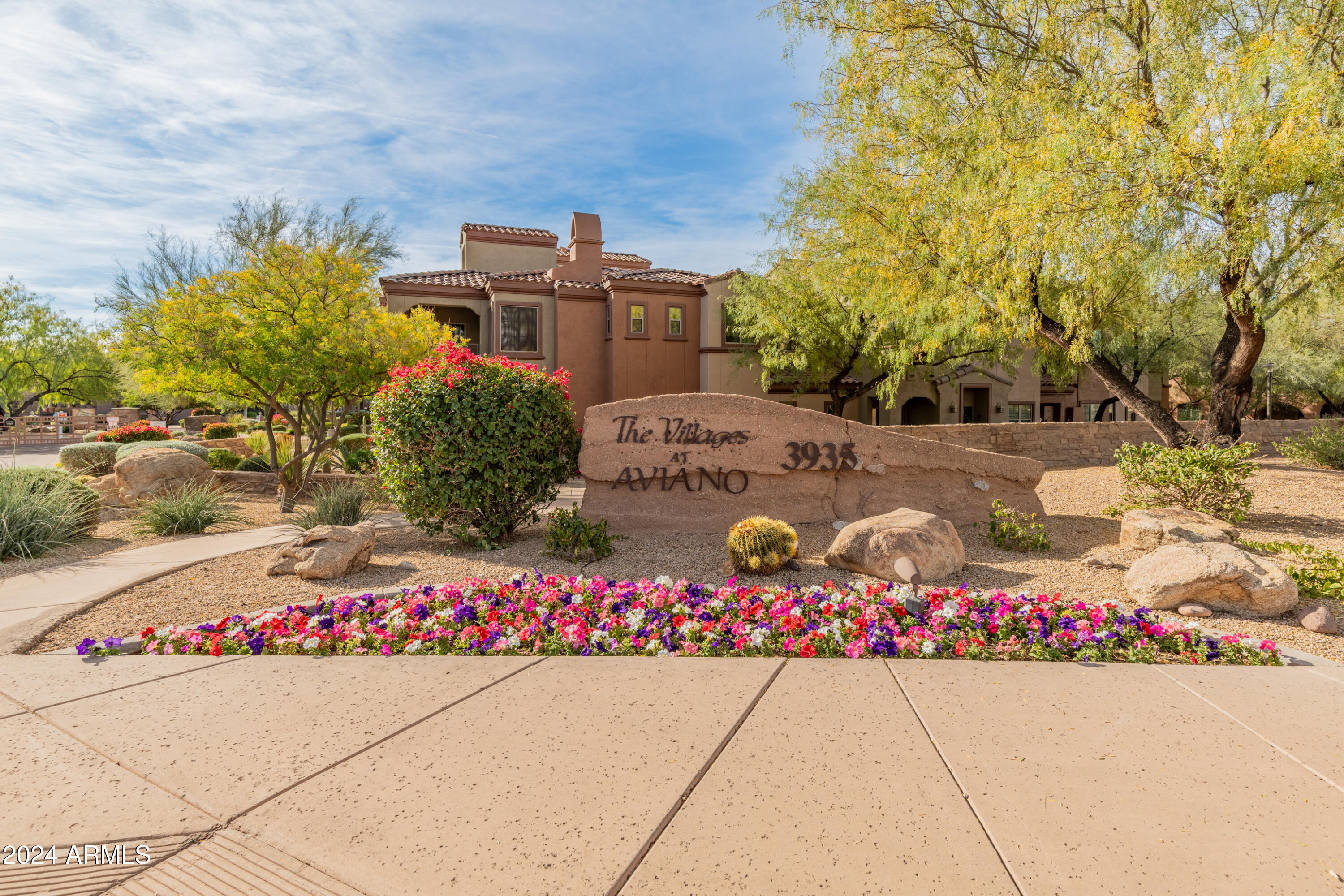 3935 East Rough Rider Road, Unit 1383 Phoenix, AZ 85050 - Photo 21 of 27 3935 E Rough Rider Rd Unit 1383-43