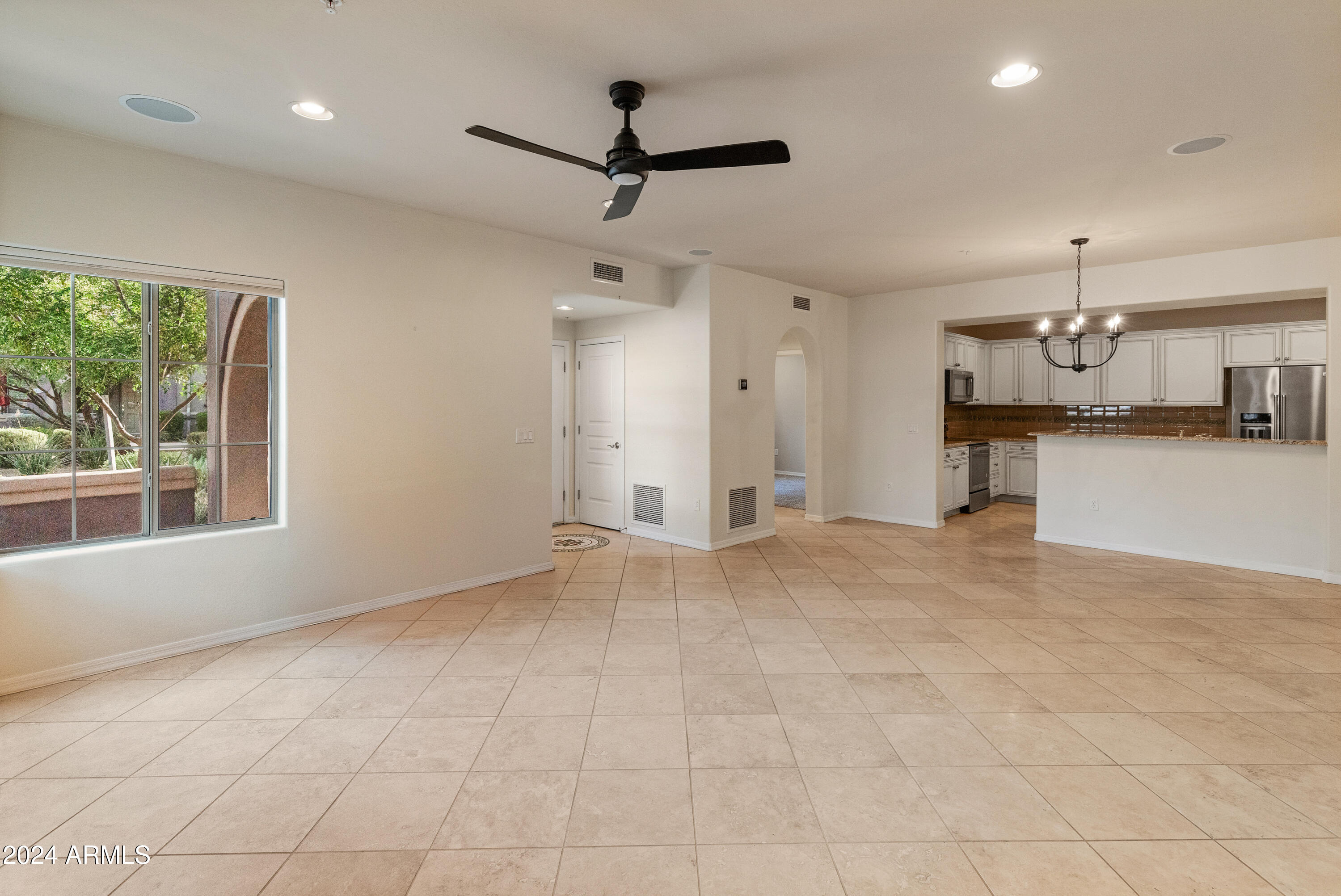 3935 East Rough Rider Road, Unit 1383 Phoenix, AZ 85050 - Photo 6 of 27 3935 E Rough Rider Rd Unit 1383 (edit)-6