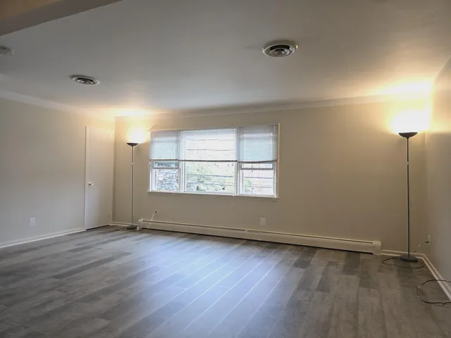 $2,550 | 1000 Avenue C, Unit 2, Bayonne, NJ 07002