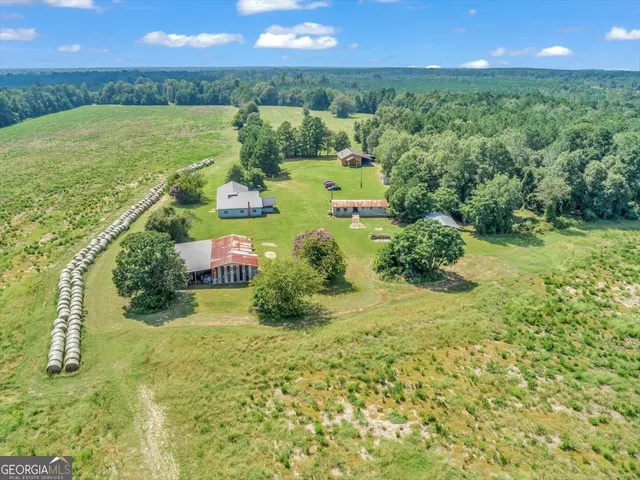 a view of yard with ocean view