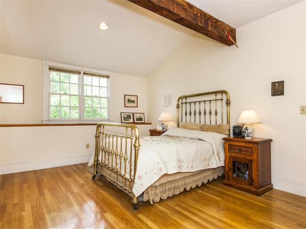 15 Chestnut Street Boston, MA 02129 - Photo 12 of 15