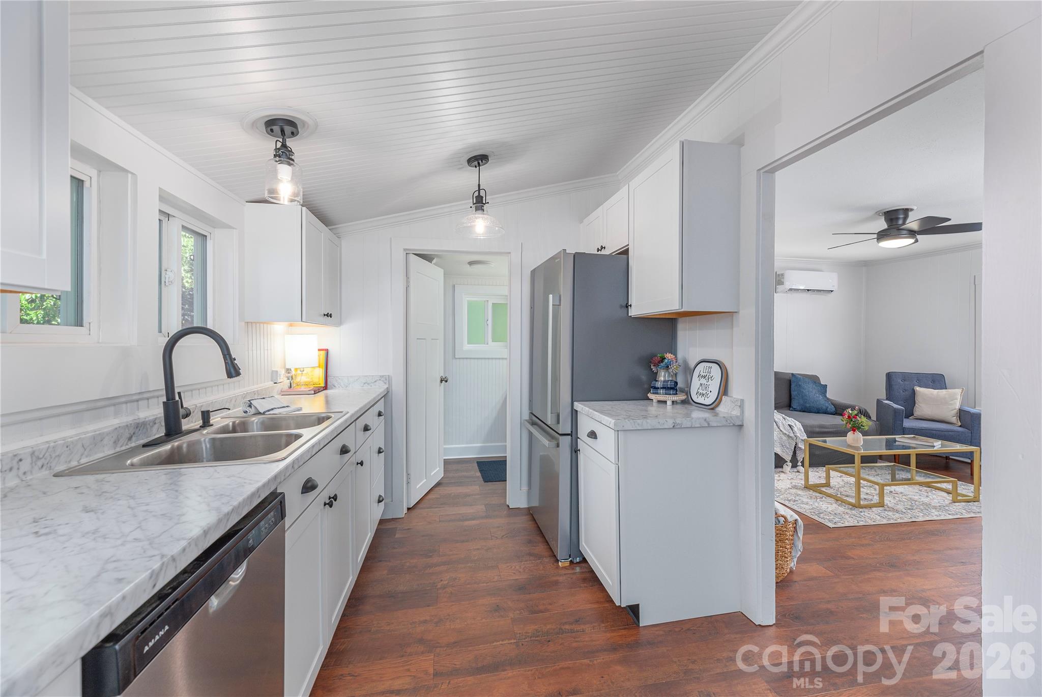 261 Star Ridge Road Canton, NC 28716 - Photo 6 of 23