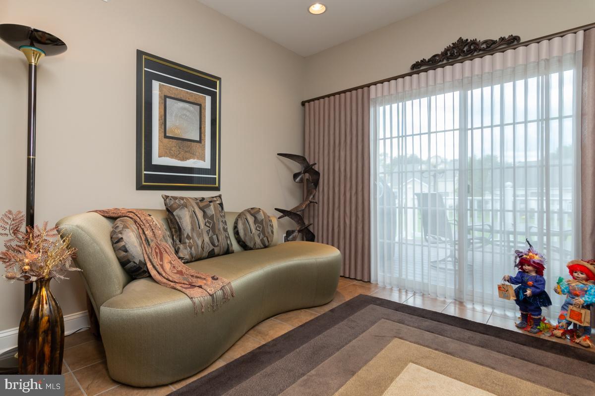 2 Devalinder Drive Newark, DE 19702 - Photo 13 of 48 Sunroom