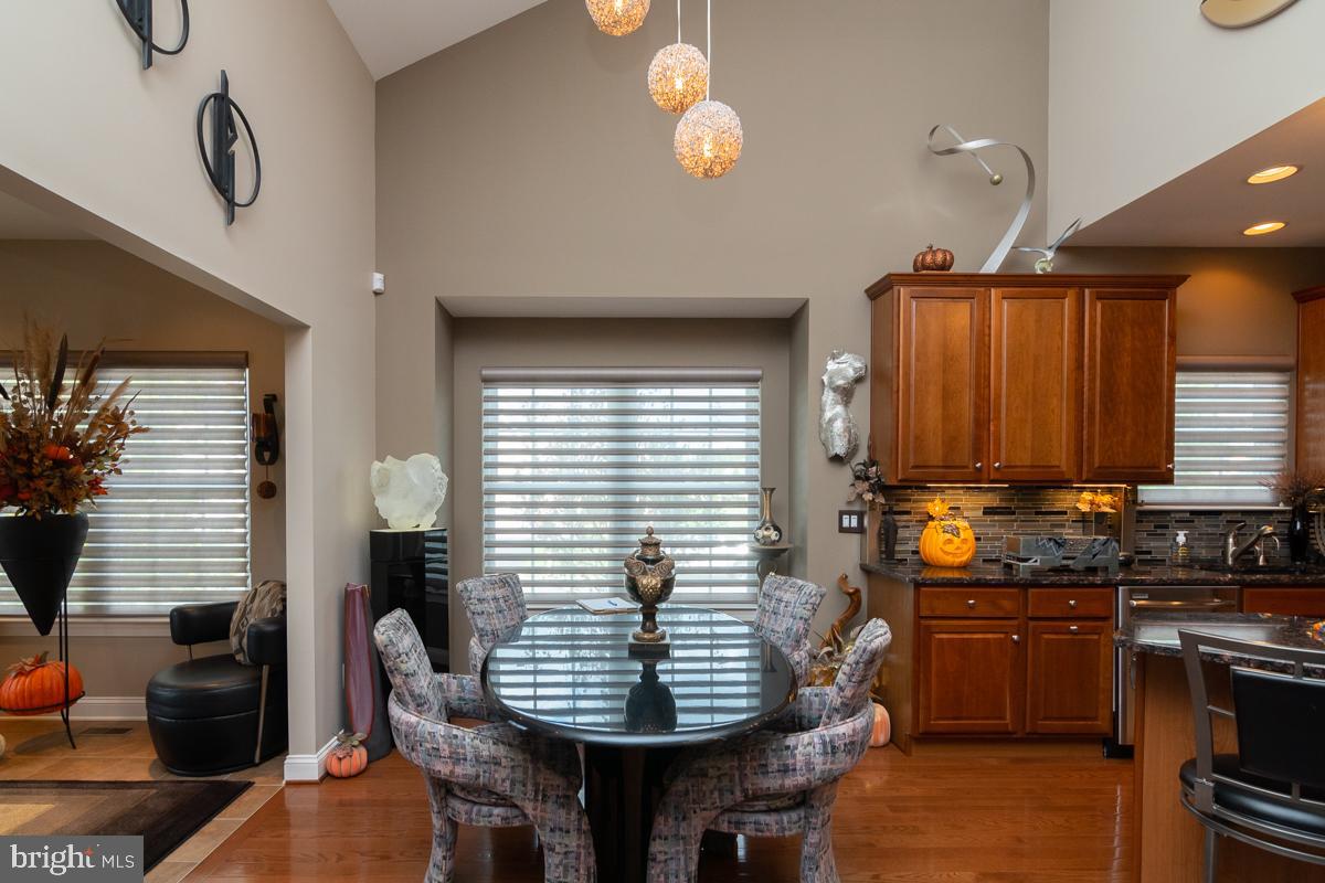 2 Devalinder Drive Newark, DE 19702 - Photo 10 of 48 Eati-n Kitchen