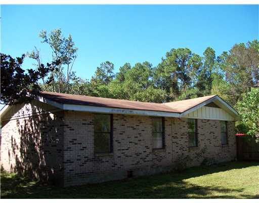 7420 Barnes Road Moss Point, MS 39563 - Photo 1 of 8 Primary Photo