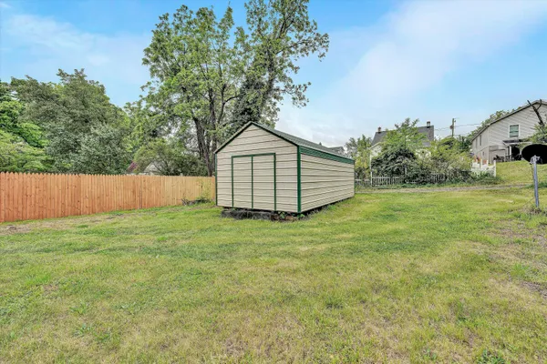 $250,000 | 1616 Carroll Avenue Northwest, Roanoke, VA 24017