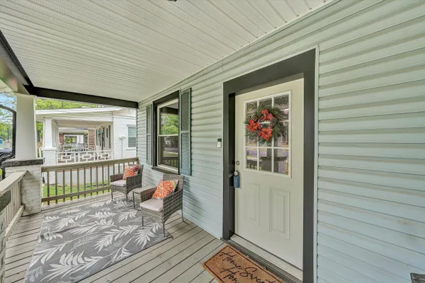 $250,000 | 1616 Carroll Avenue Northwest, Roanoke, VA 24017