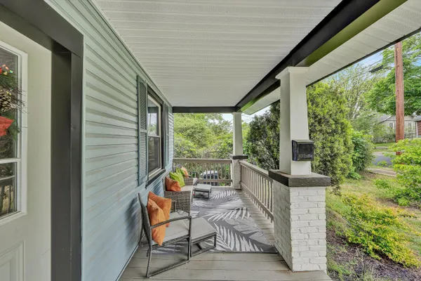$250,000 | 1616 Carroll Avenue Northwest, Roanoke, VA 24017
