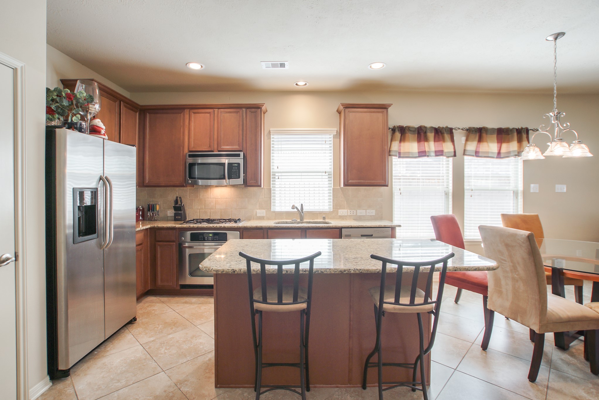 166 Tortoise Creek Way Spring, TX 77389 - Photo 11 of 46 Gallery Image 11
