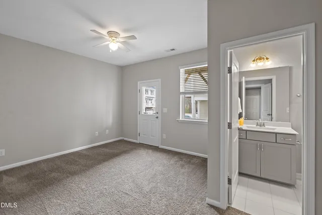 $2,050 | 2225 Red Knot Lane, Apex, NC 27502