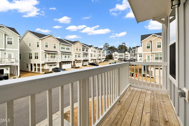 $2,050 | 2225 Red Knot Lane, Apex, NC 27502