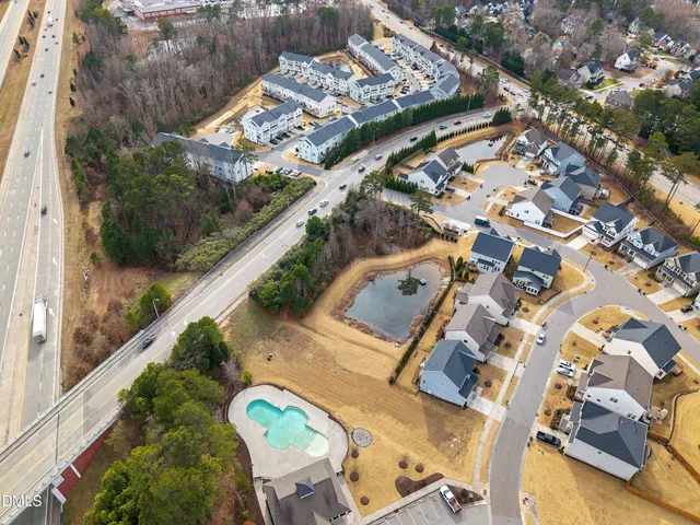 $2,050 | 2225 Red Knot Lane, Apex, NC 27502