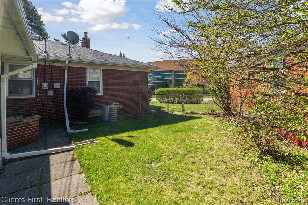 19000 Champaign Road Allen Park, MI 48101 - Photo 40 of 42 Gallery Image 40