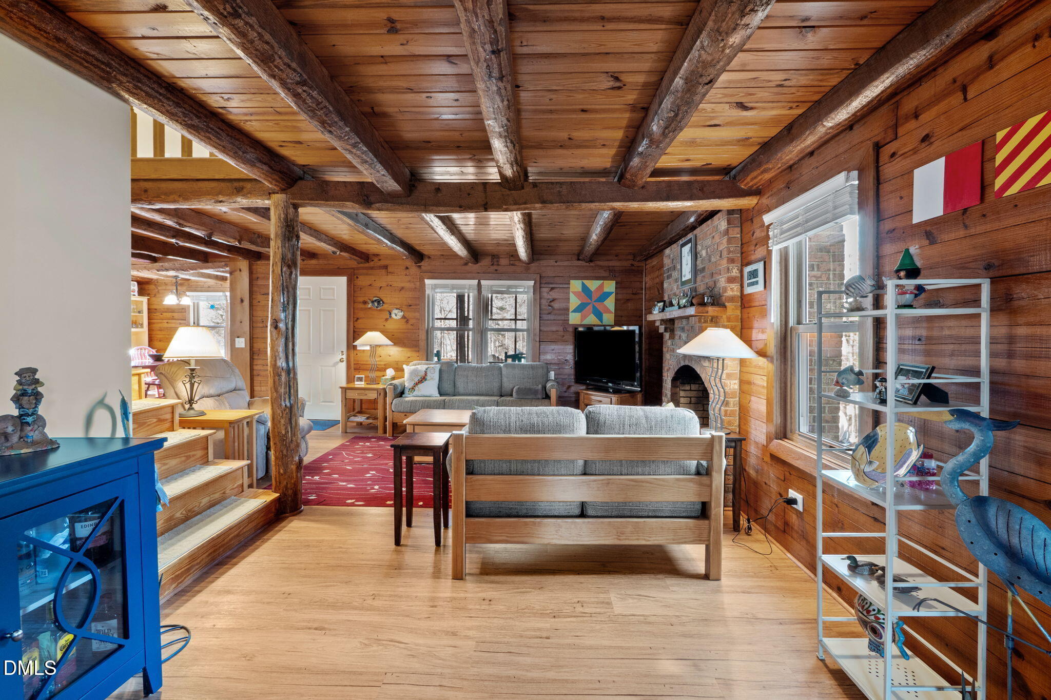 594 Beaver Dam Road Semora, NC 27343 - Photo 14 of 63 foyer and den