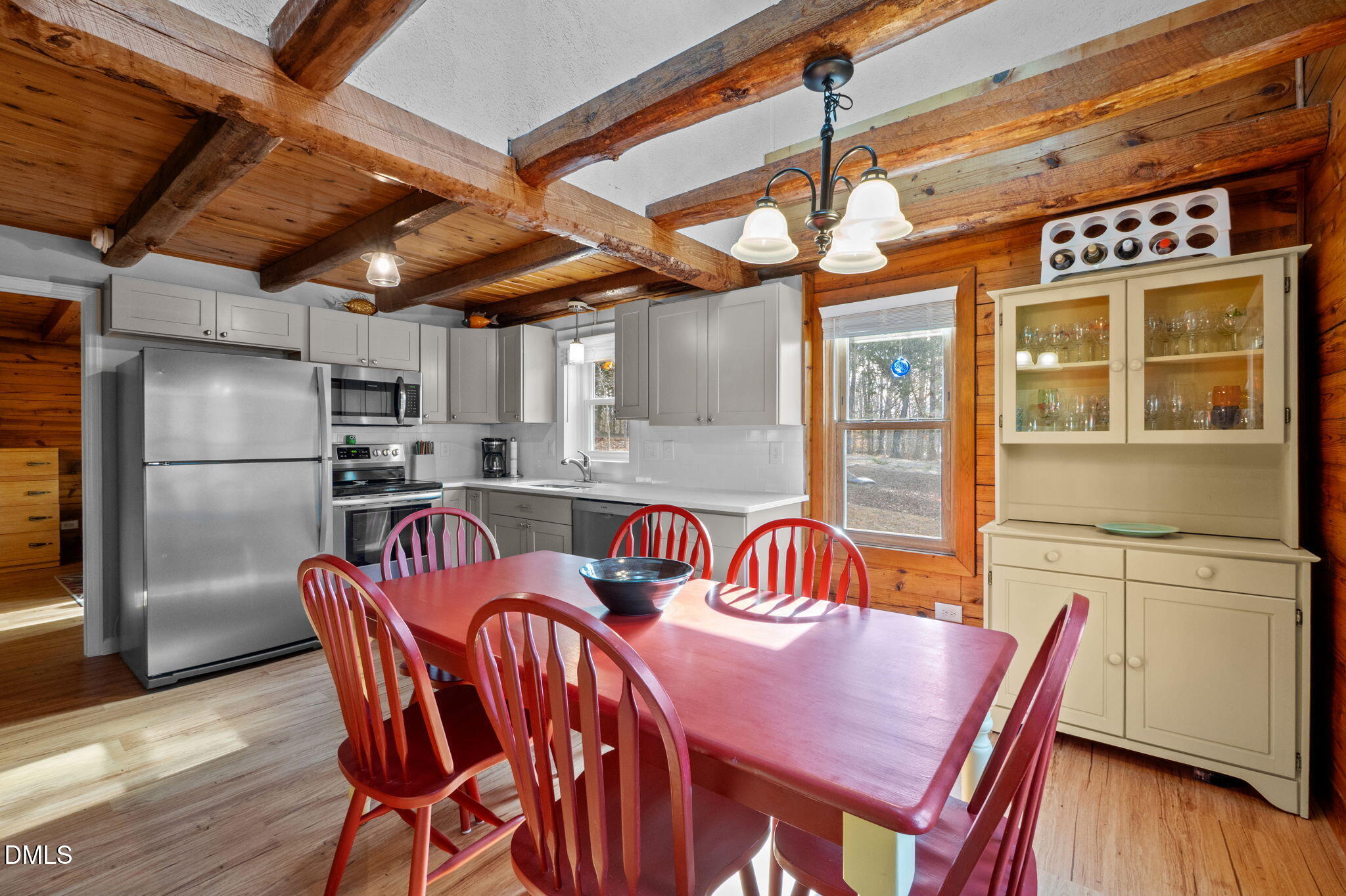 594 Beaver Dam Road Semora, NC 27343 - Photo 23 of 63 kit and table