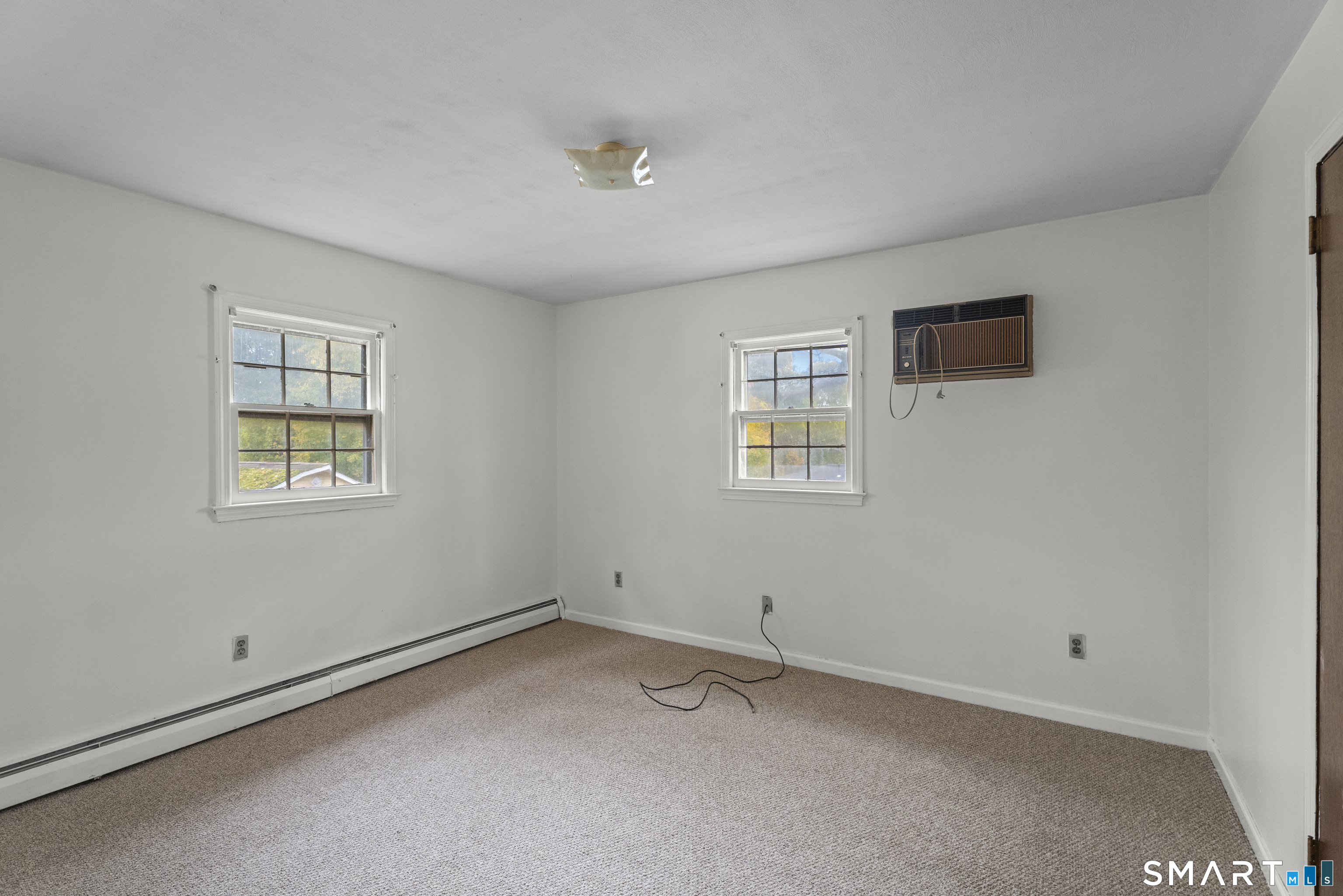 60 Florence Street Manchester, CT 06040 - Photo 18 of 36