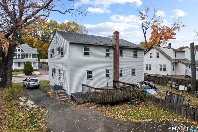 $374,900 | 60 Florence Street, Manchester, CT 06040