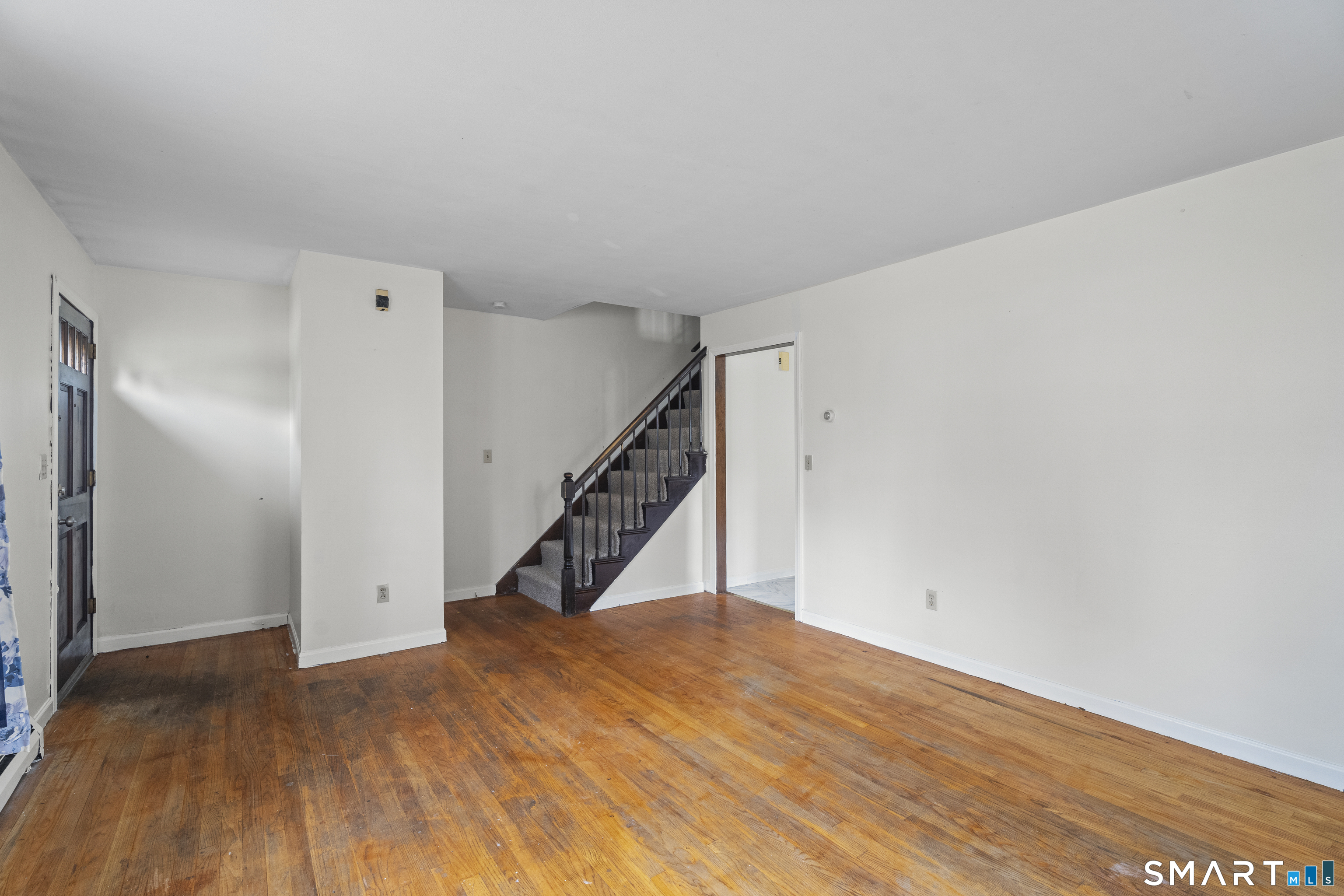 60 Florence Street Manchester, CT 06040 - Photo 8 of 36