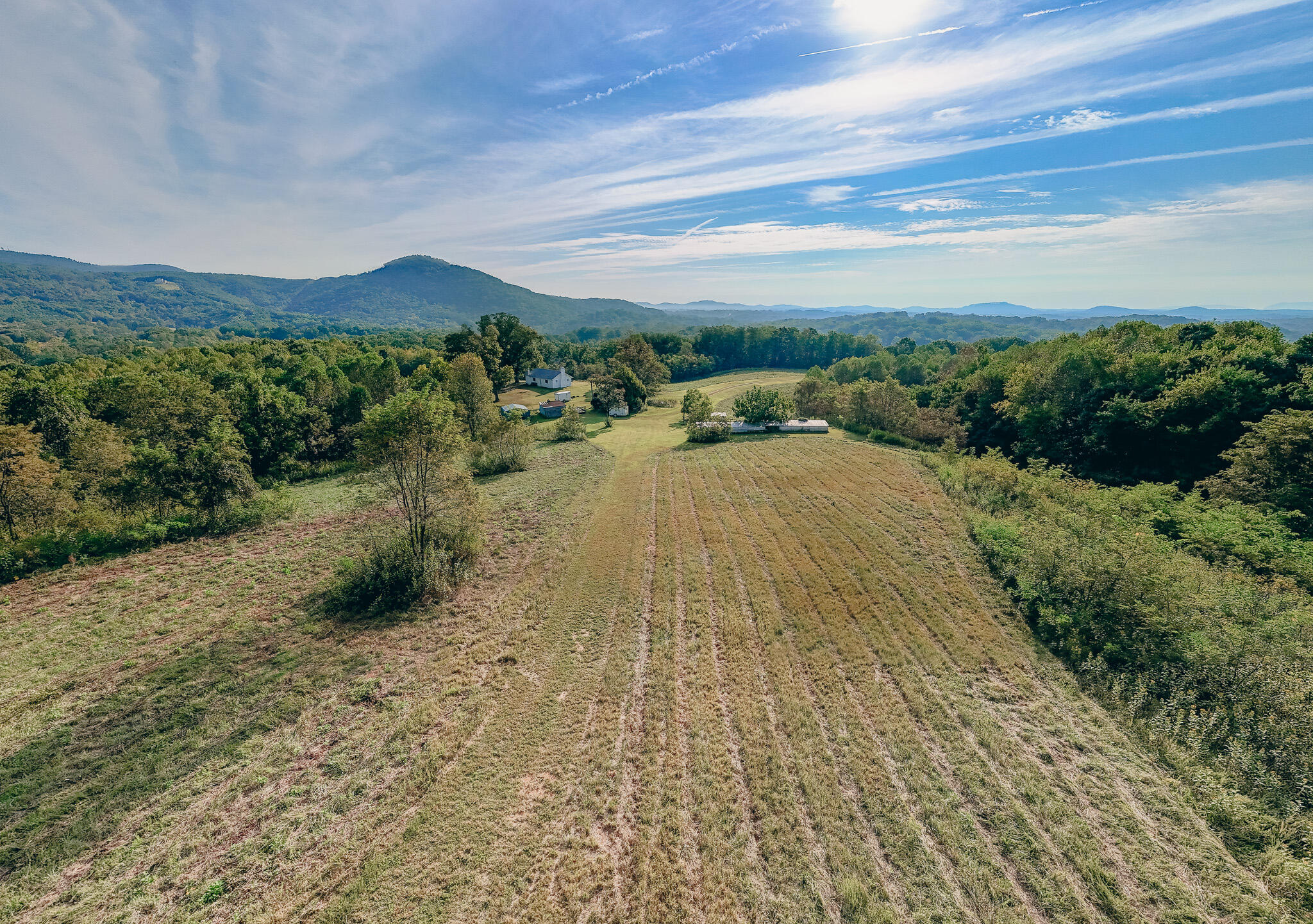 1737 Beagle Club Road Vinton, VA 24179 - Photo 17 of 45 a view of an outdoor space and mountain view