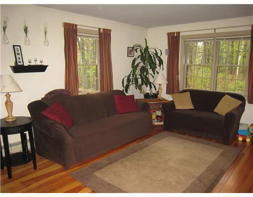 63 Dorr Road Wiscasset, ME 04578 - Photo 2 of 17 Living Room.