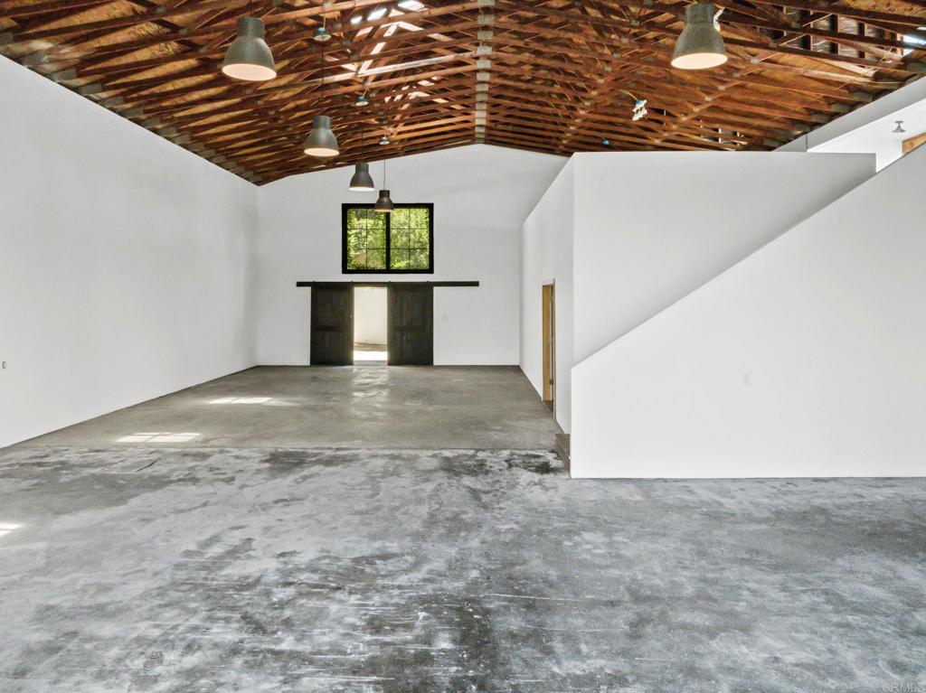 838 East Mission Road Fallbrook, CA 92028 - Photo 33 of 48 a view of a room with wooden floor