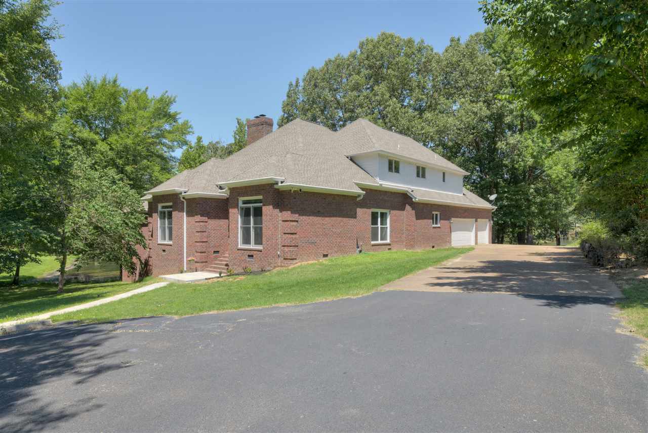 8620 Craven Road Bartlett, TN 38002 - Photo 1 of 25 Gallery Image 1