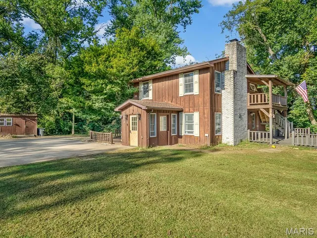 $190,000 | 153 Chester Street, Chester, IL 62233