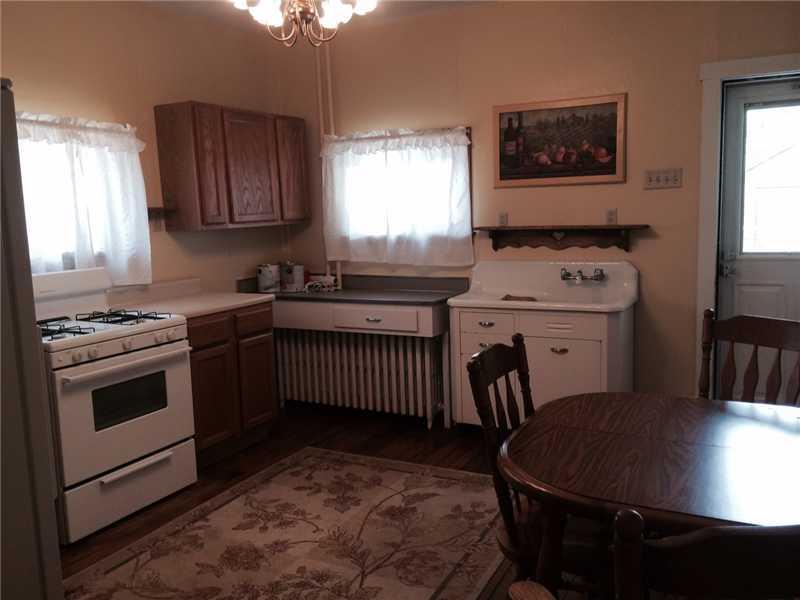 Kitchen. 