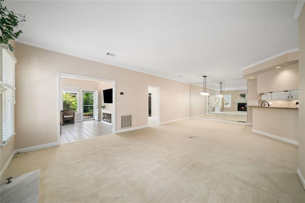 174 Victoria Way Roswell, GA 30075 - Photo 11 of 41