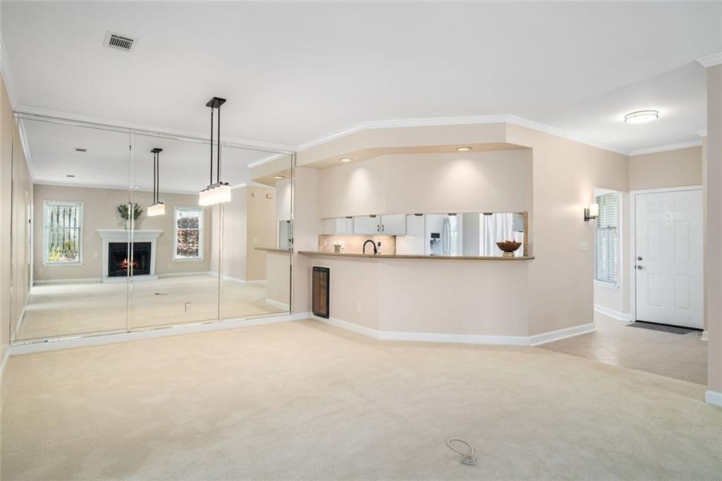 174 Victoria Way Roswell, GA 30075 - Photo 13 of 41