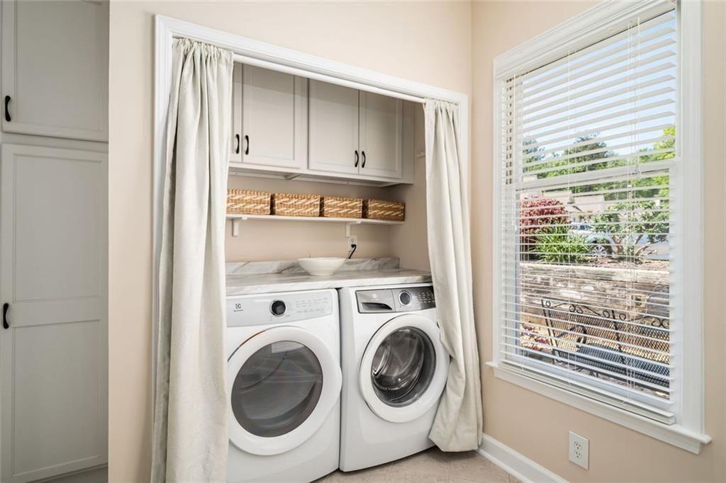 174 Victoria Way Roswell, GA 30075 - Photo 18 of 41