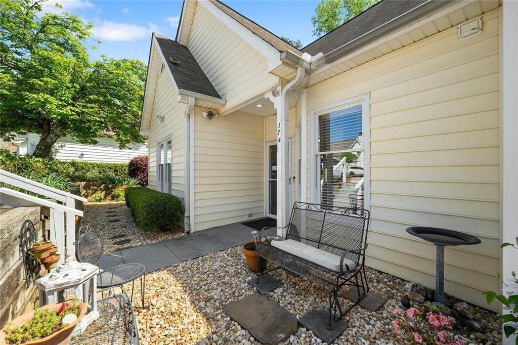 174 Victoria Way Roswell, GA 30075 - Photo 7 of 41