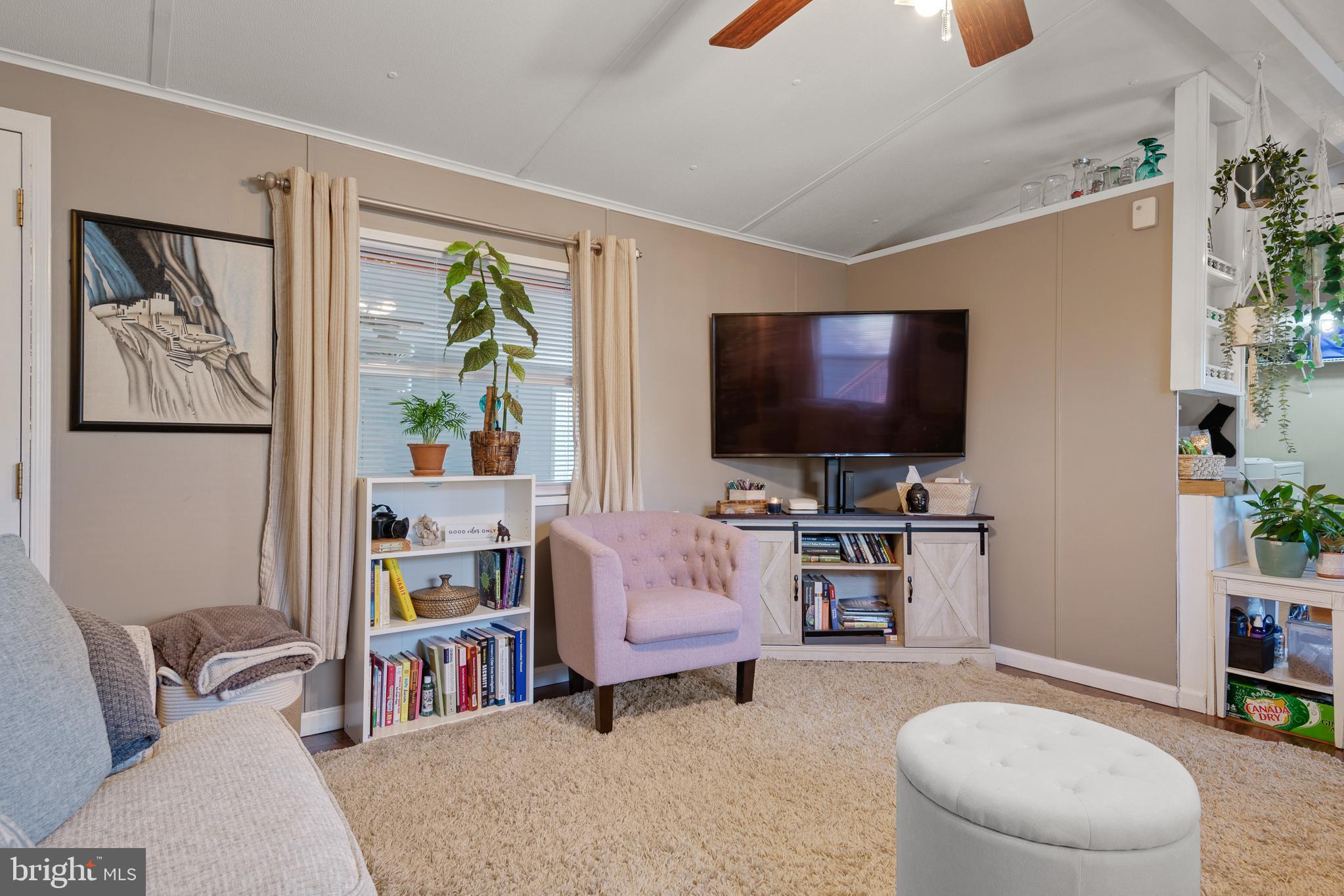 28 Penn Valley Village Lititz, PA 17543 - Photo 8 of 23