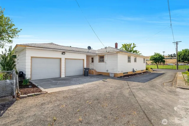 $239,000 | 306 West 4th Avenue, Odessa, WA 99159