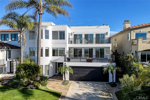 $24,000 | 204 North Poinsettia Avenue, Manhattan Beach, CA 90266