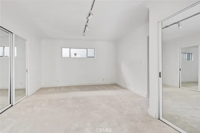 $24,000 | 204 North Poinsettia Avenue, Manhattan Beach, CA 90266