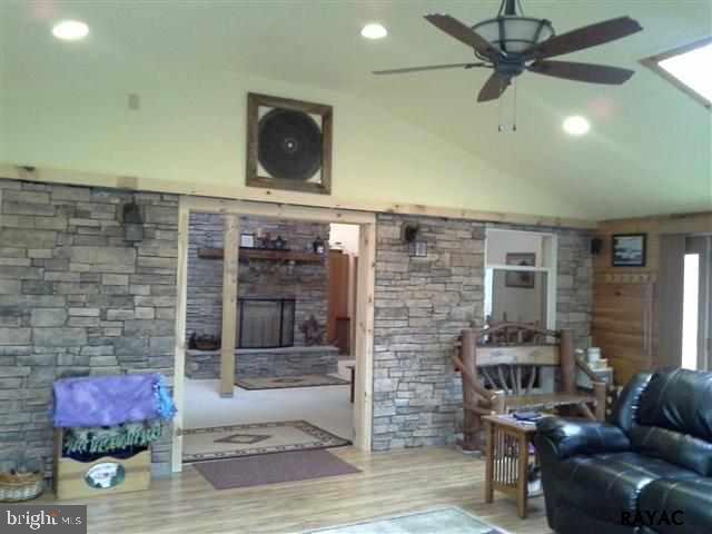 270 McCall Road Delta, PA 17314 - Photo 18 of 36 Gallery Image 18