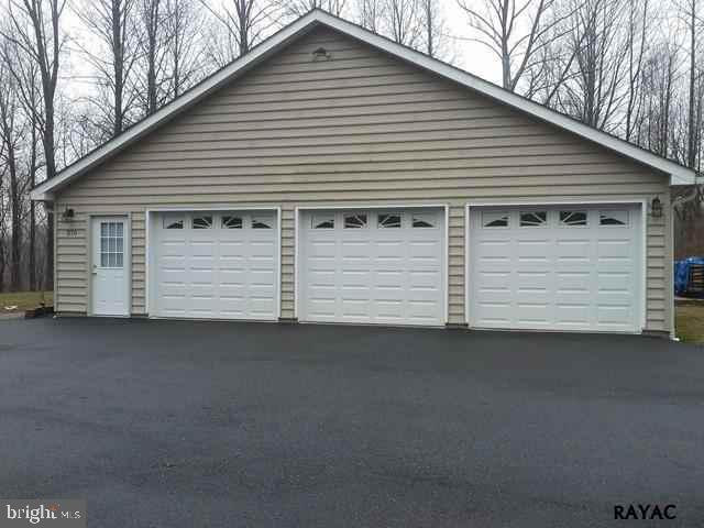 270 McCall Road Delta, PA 17314 - Photo 36 of 36 Gallery Image 36