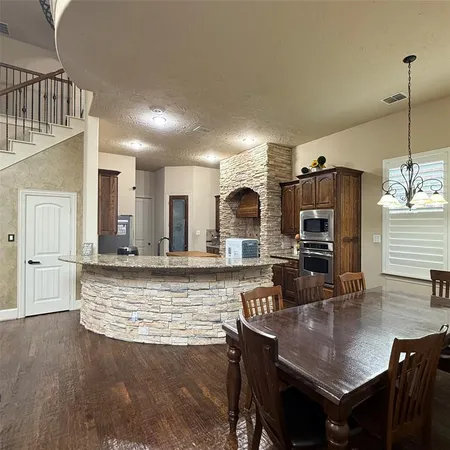 $3,800 | 405 Preston Creek Drive, McKinney, TX 75072