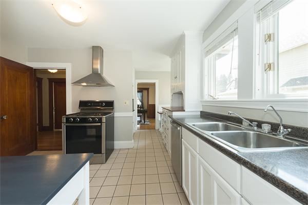 45 Menotomy Road, Unit 45 Arlington, MA 02476 - Photo 15 of 30 Gallery Image 15