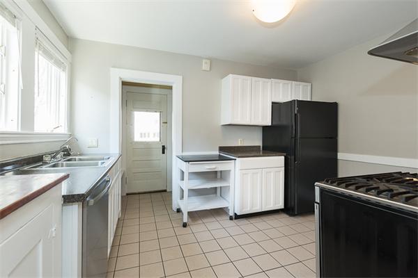 45 Menotomy Road, Unit 45 Arlington, MA 02476 - Photo 16 of 30 Gallery Image 16