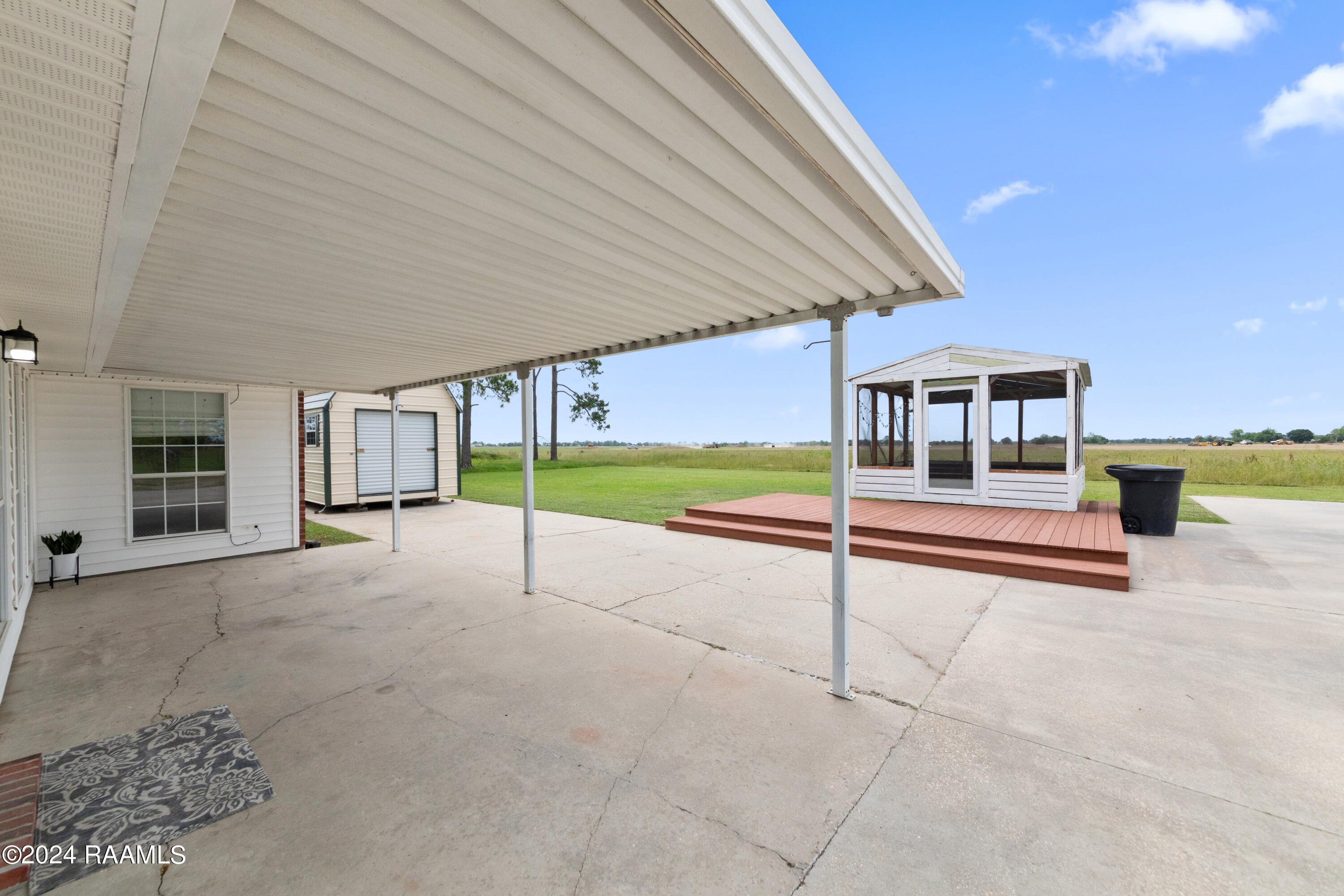 12401 Landry Road Maurice, LA 70555 - Photo 18 of 38 Gallery Image 18