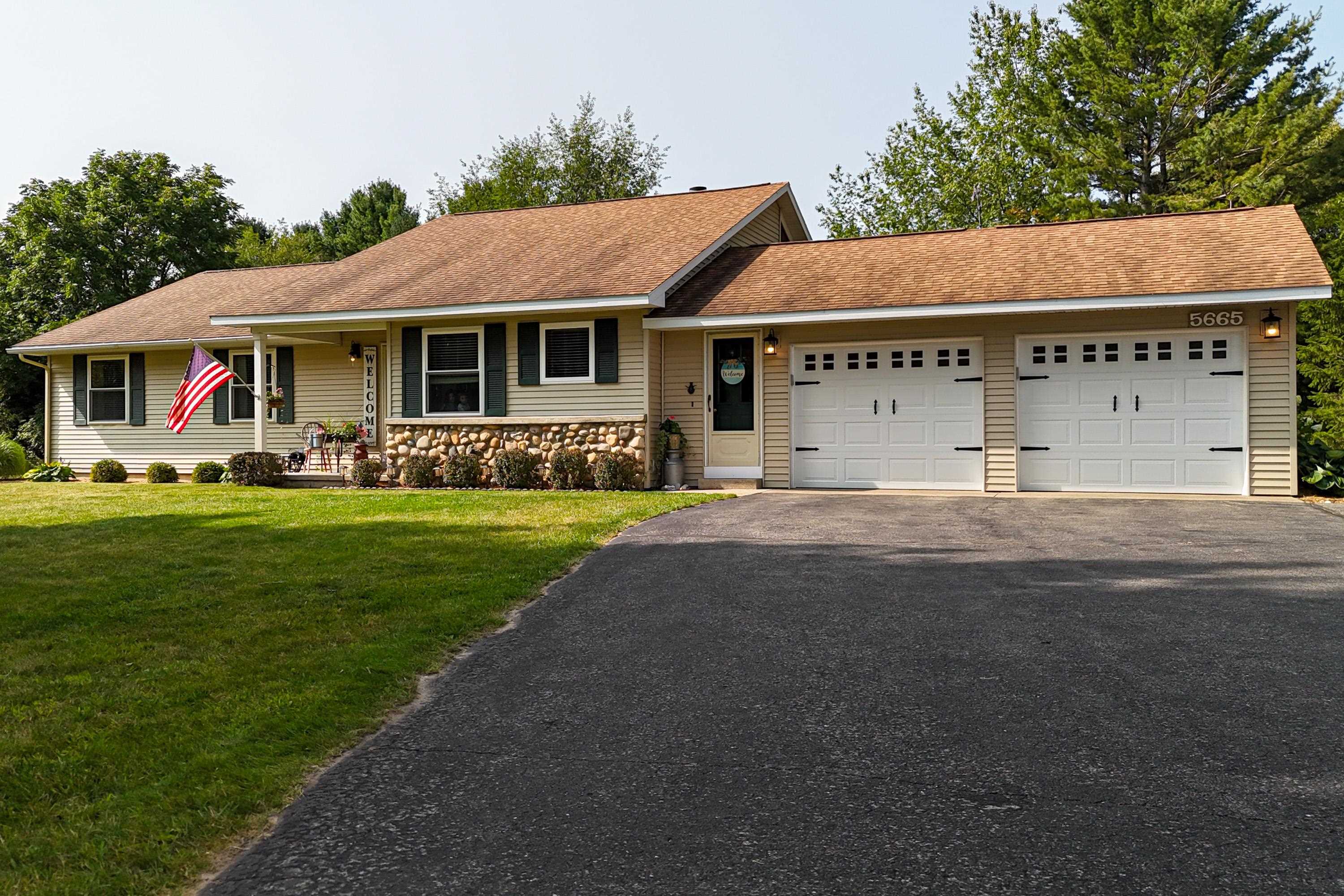 5665 Secor Road Traverse City, MI 49685 - Photo 41 of 54