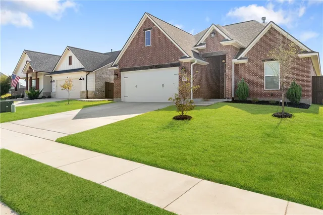 $450,000 | 5012 Greyrock Drive, Bryan, TX 77802